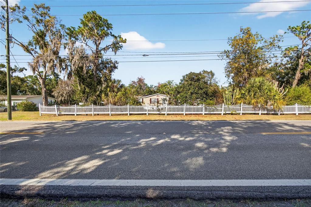 For Sale: $250,000 (3 beds, 2 baths, 1904 Square Feet)