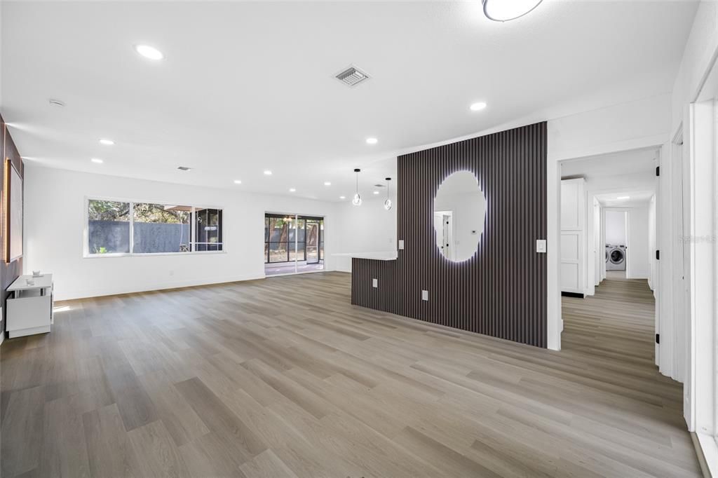 待售: $575,000 (5 贝兹, 3 浴室, 2568 平方英尺)