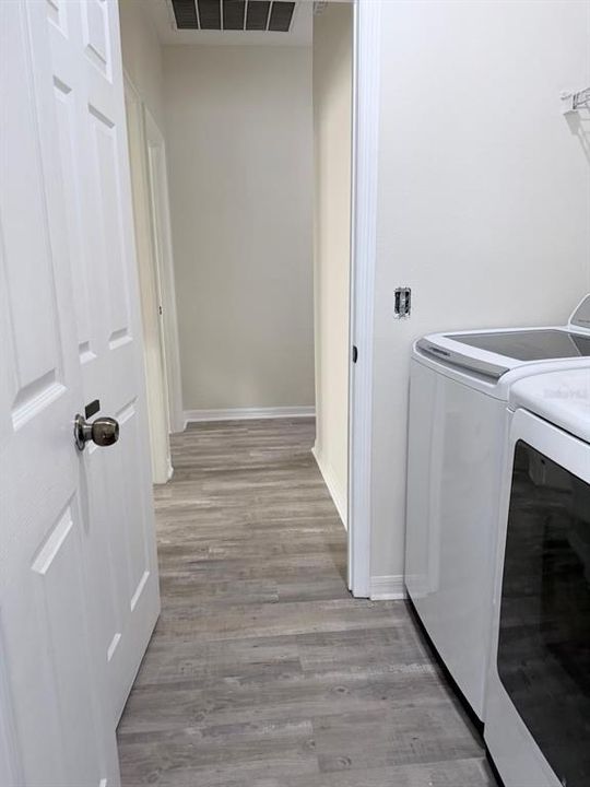 出租: $2,200 (4 贝兹, 3 浴室, 1960 平方英尺)