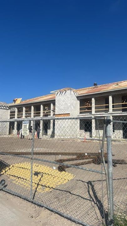 For Sale: $415,000 (3 beds, 2 baths, 1125 Square Feet)