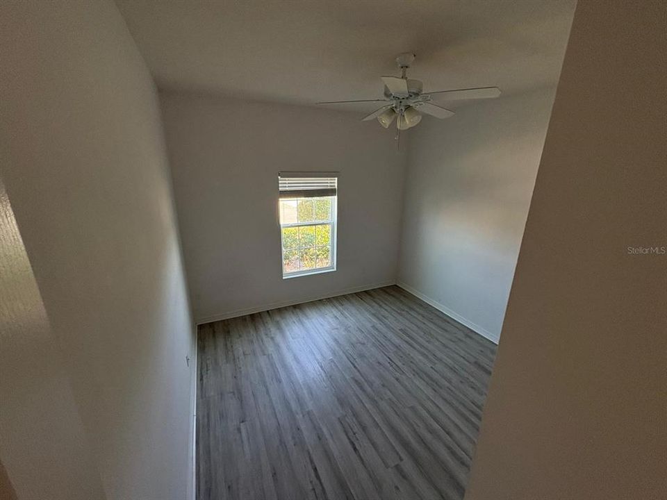 For Rent: $2,400 (4 beds, 2 baths, 1859 Square Feet)