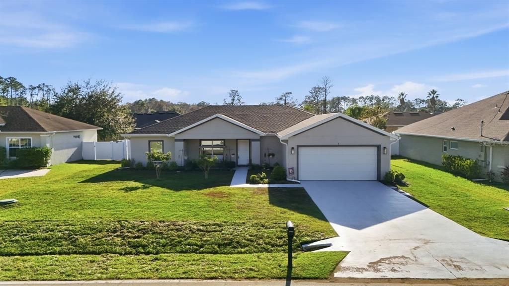 Active With Contract: $339,000 (3 beds, 2 baths, 1721 Square Feet)