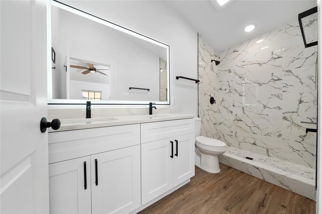 For Sale: $365,000 (4 beds, 3 baths, 1532 Square Feet)