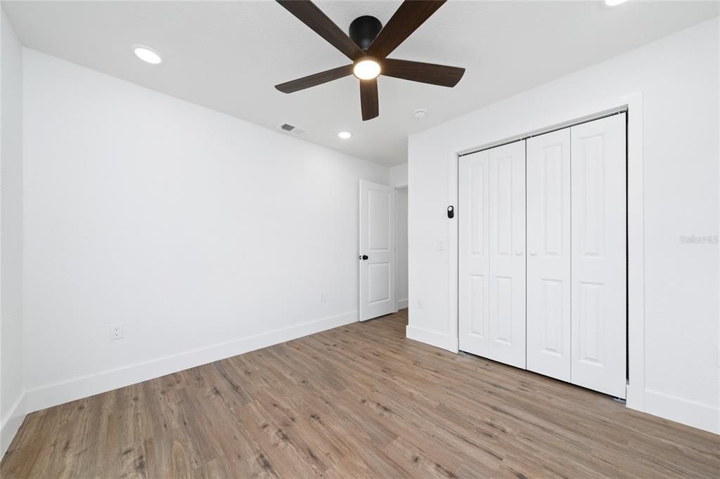 For Sale: $365,000 (4 beds, 3 baths, 1532 Square Feet)