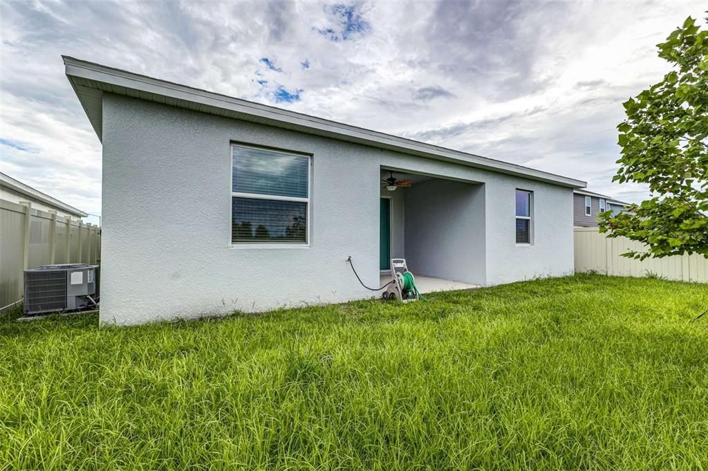 В аренду: $2,170 (4 спален, 3 ванн, 2093 Квадратных фут)