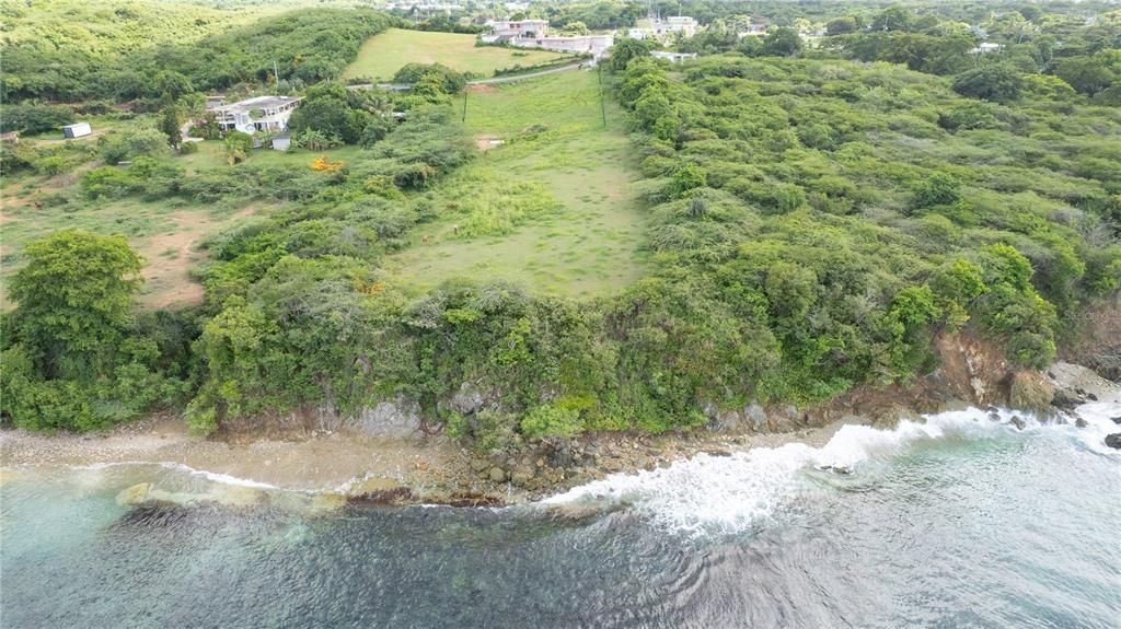 For Sale: $400,000 (0.70 acres)