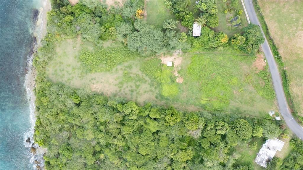 For Sale: $400,000 (0.70 acres)