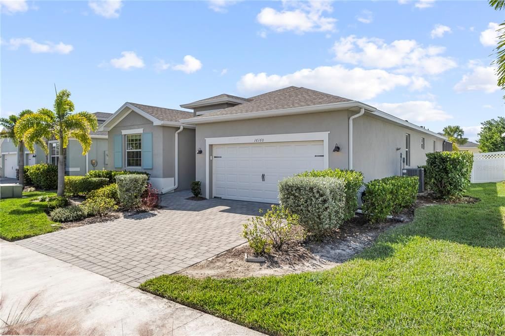 Active With Contract: $438,000 (4 beds, 3 baths, 2027 Square Feet)
