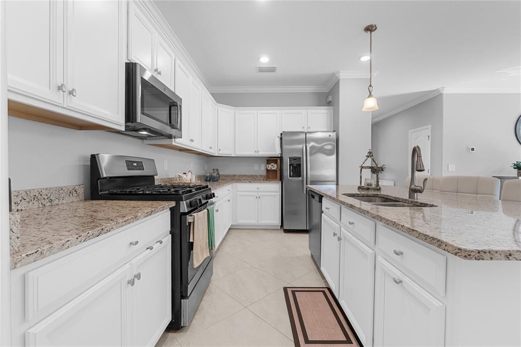 Active With Contract: $438,000 (4 beds, 3 baths, 2027 Square Feet)