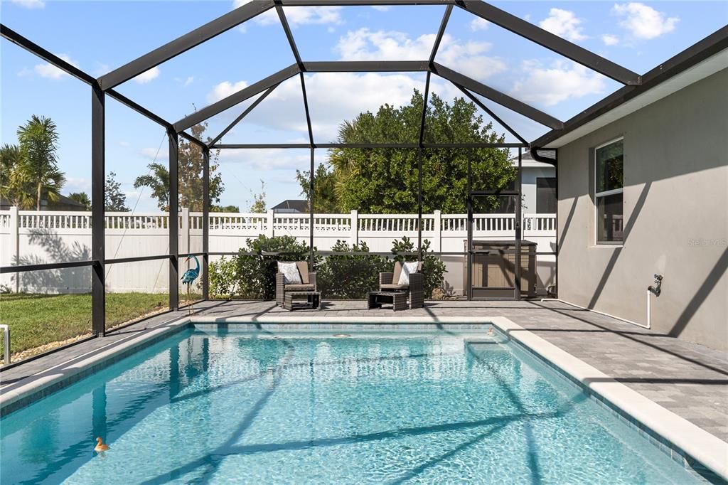 Active With Contract: $438,000 (4 beds, 3 baths, 2027 Square Feet)