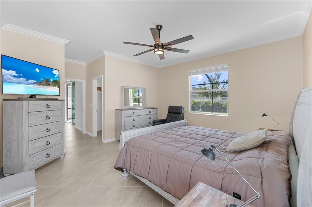 Active With Contract: $438,000 (4 beds, 3 baths, 2027 Square Feet)