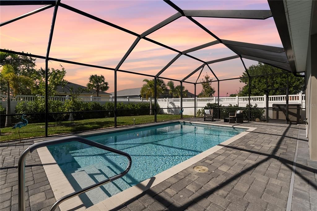 Active With Contract: $438,000 (4 beds, 3 baths, 2027 Square Feet)