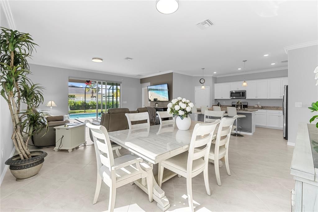 Active With Contract: $438,000 (4 beds, 3 baths, 2027 Square Feet)