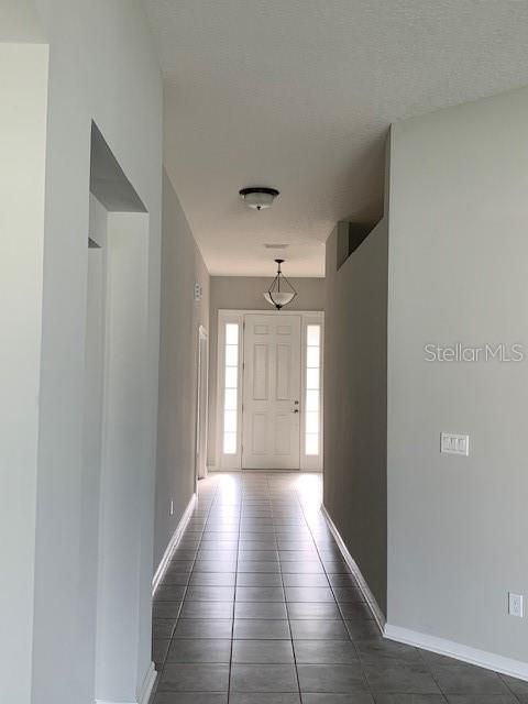 出租: $2,300 (3 贝兹, 2 浴室, 2008 平方英尺)