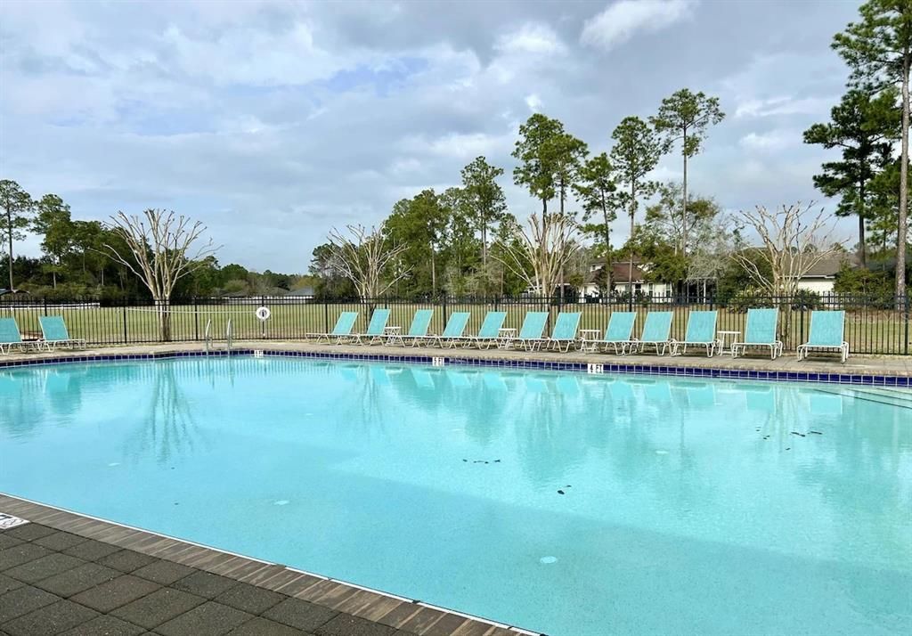 出租: $2,300 (3 贝兹, 2 浴室, 2008 平方英尺)