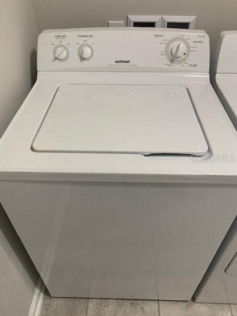 出租: $2,300 (3 贝兹, 2 浴室, 2008 平方英尺)