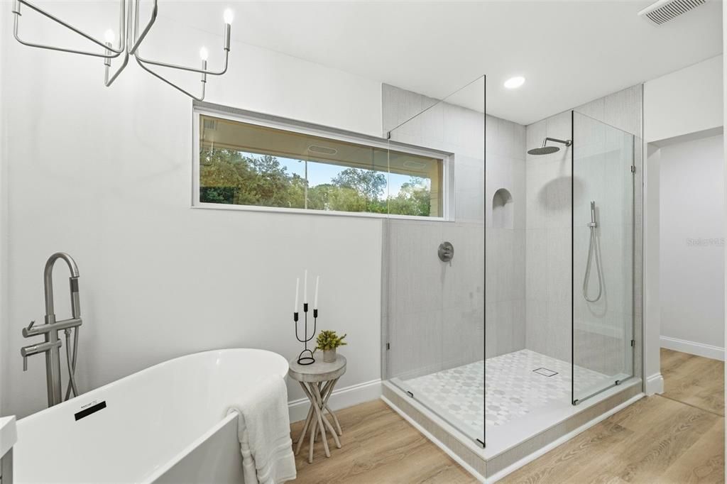 待售: $799,911 (5 贝兹, 3 浴室, 2611 平方英尺)