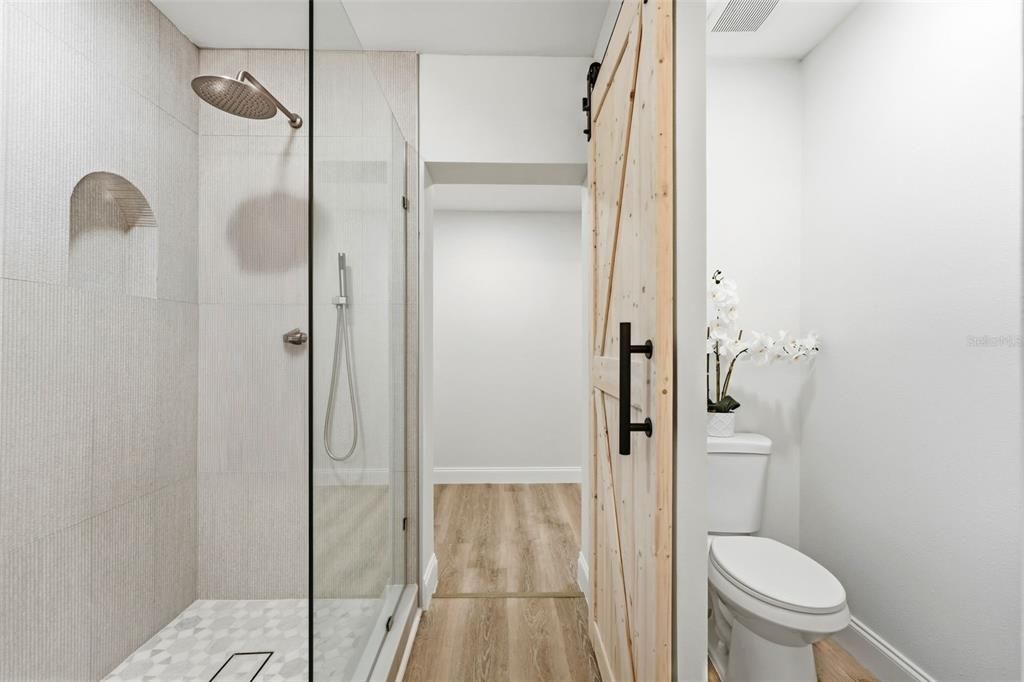 待售: $799,911 (5 贝兹, 3 浴室, 2611 平方英尺)