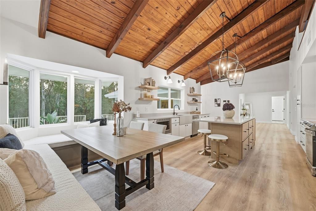 待售: $799,911 (5 贝兹, 3 浴室, 2611 平方英尺)