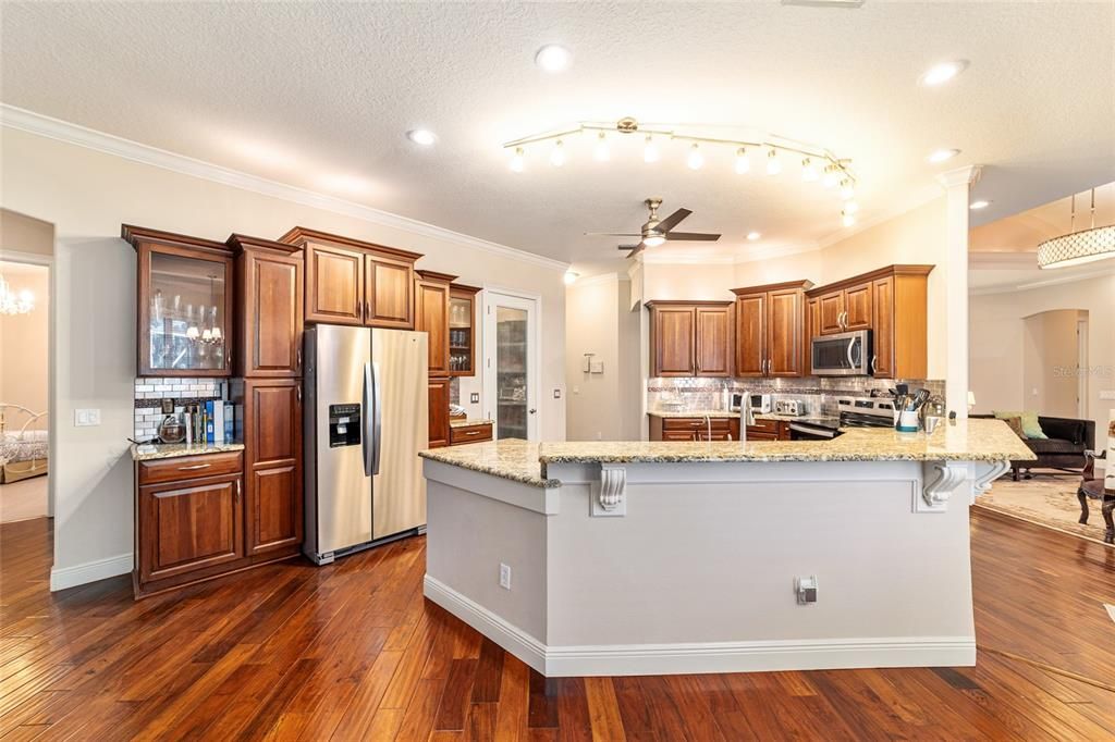 待售: $995,000 (4 贝兹, 3 浴室, 3063 平方英尺)