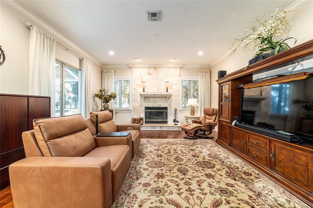 待售: $995,000 (4 贝兹, 3 浴室, 3063 平方英尺)