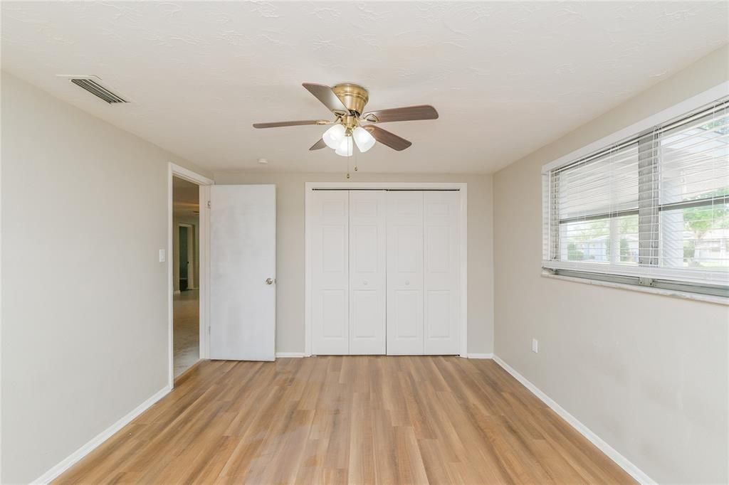 For Rent: $1,760 (3 beds, 2 baths, 1308 Square Feet)