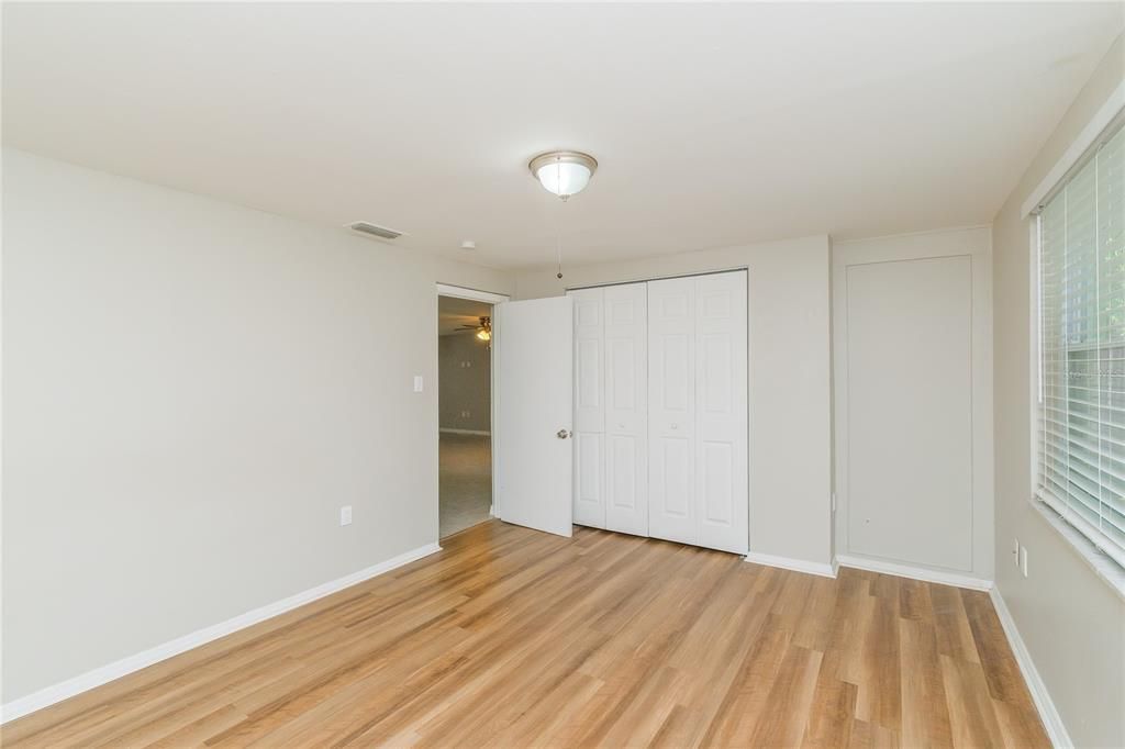 For Rent: $1,760 (3 beds, 2 baths, 1308 Square Feet)