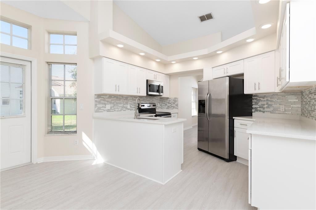 For Sale: $349,000 (3 beds, 2 baths, 1835 Square Feet)