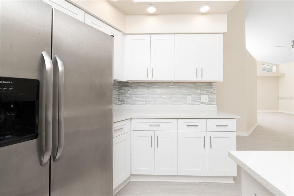 For Sale: $349,000 (3 beds, 2 baths, 1835 Square Feet)