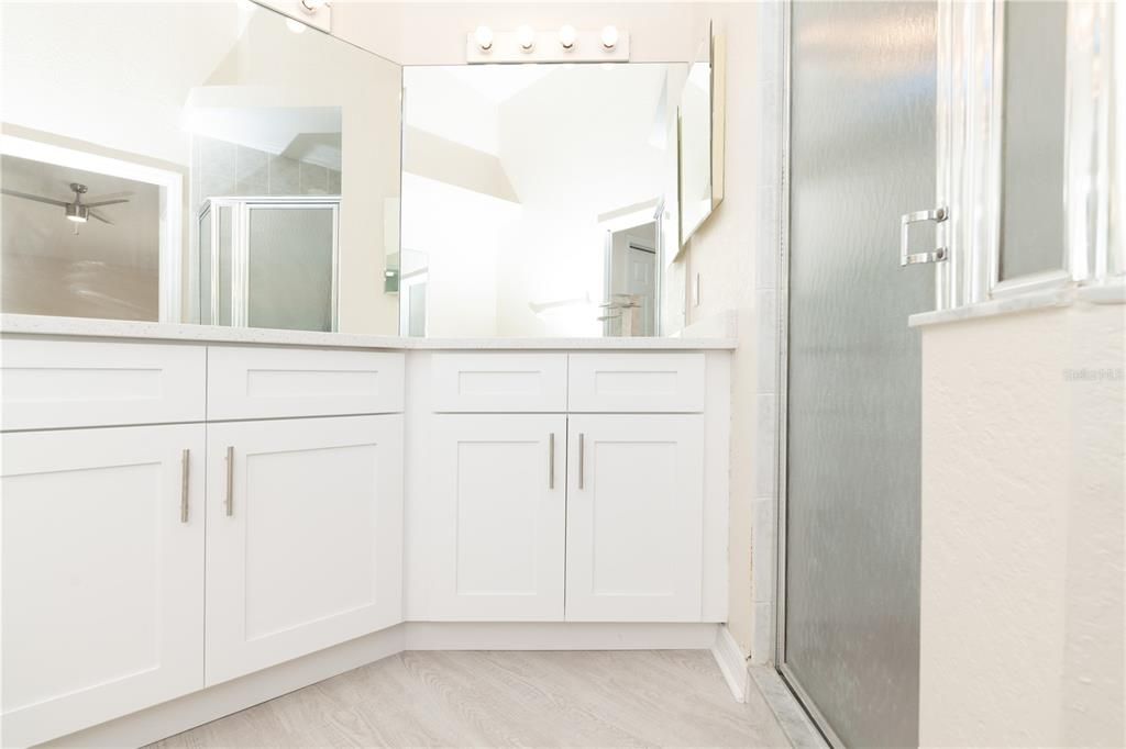 For Sale: $349,000 (3 beds, 2 baths, 1835 Square Feet)