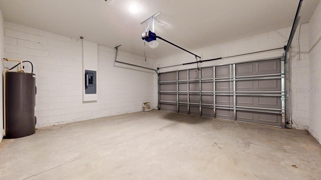 待售: $264,900 (4 贝兹, 2 浴室, 1580 平方英尺)