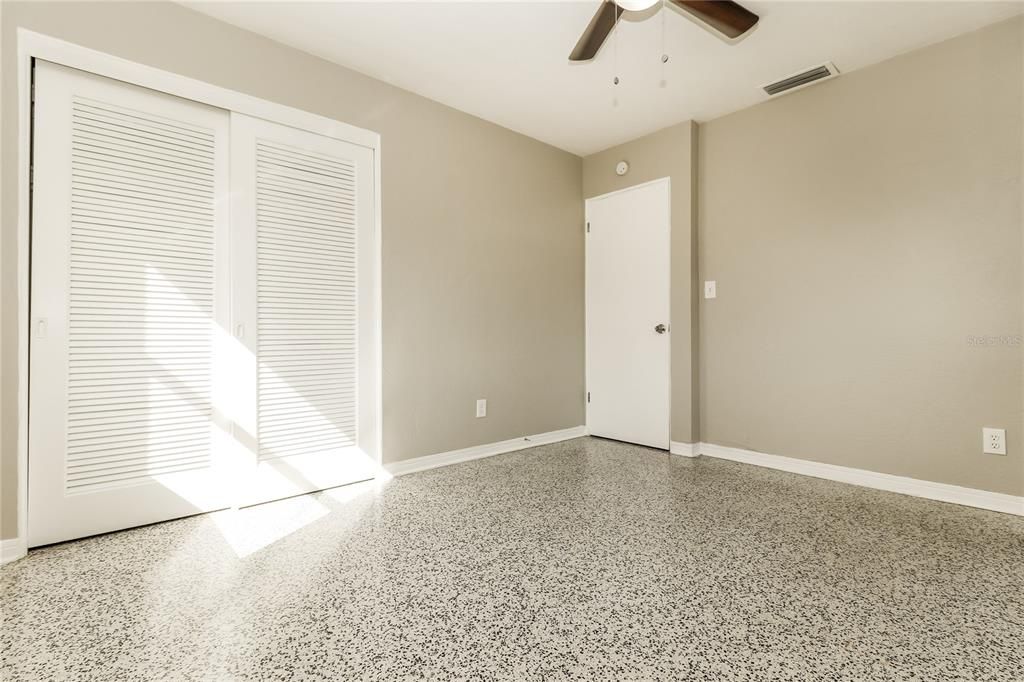 For Rent: $3,185 (3 beds, 2 baths, 1412 Square Feet)