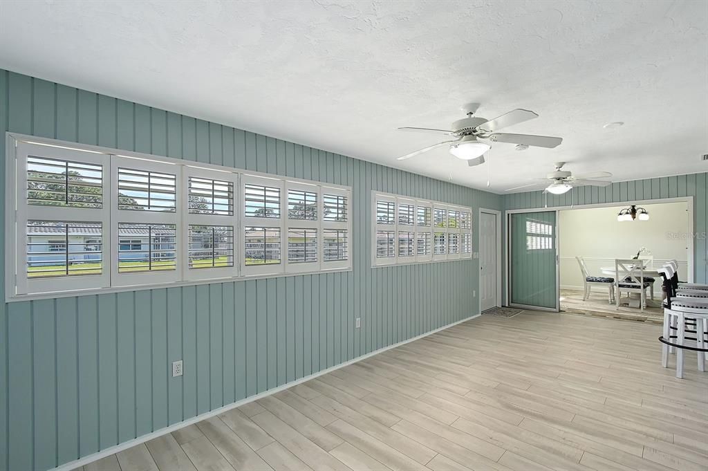 For Sale: $498,500 (2 beds, 2 baths, 1816 Square Feet)