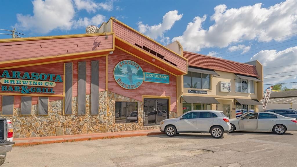 For Sale: $498,500 (2 beds, 2 baths, 1816 Square Feet)