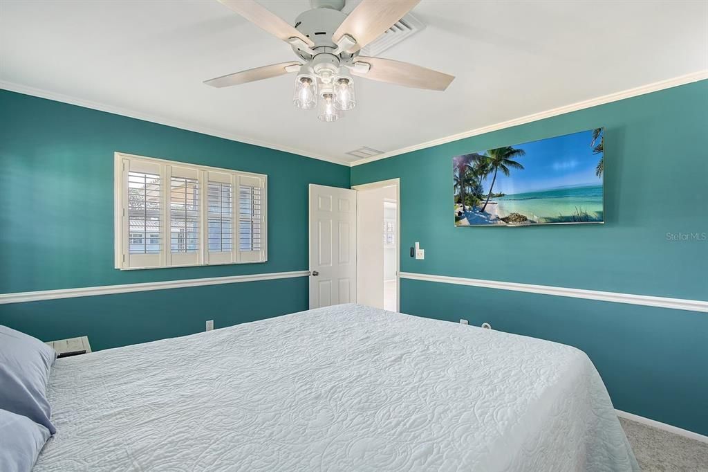 For Sale: $498,500 (2 beds, 2 baths, 1816 Square Feet)