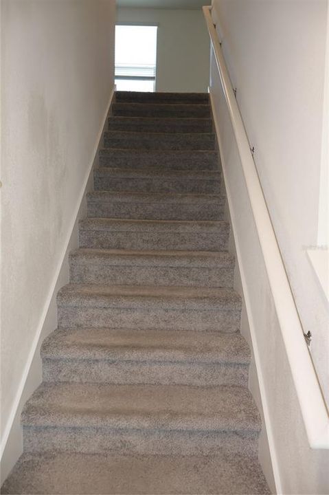 В аренду: $2,400 (4 спален, 2 ванн, 2325 Квадратных фут)