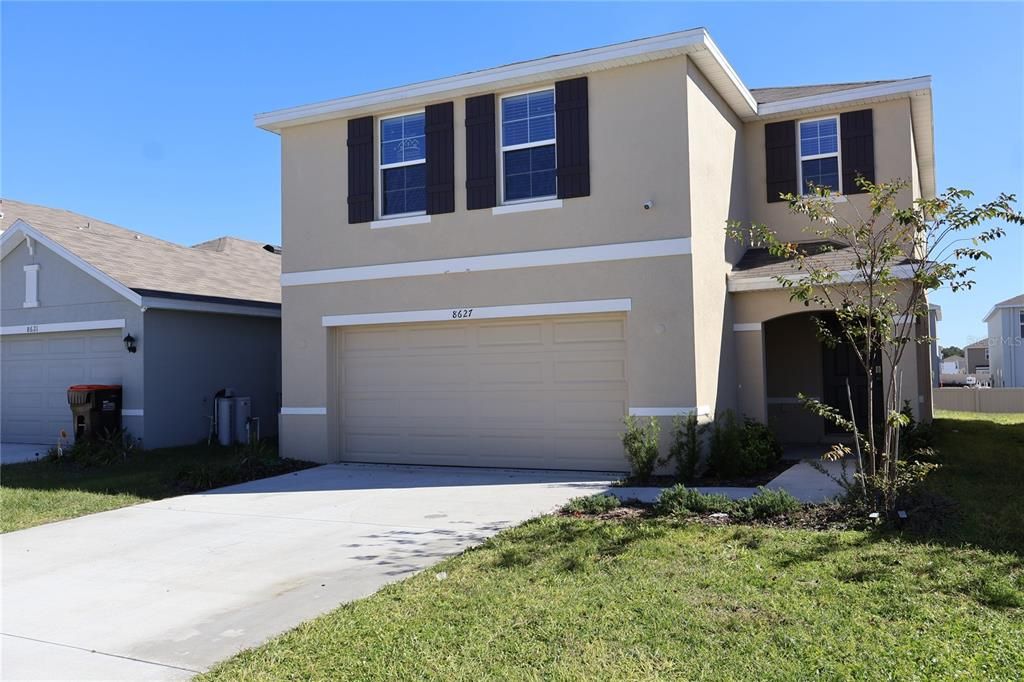 В аренду: $2,400 (4 спален, 2 ванн, 2325 Квадратных фут)