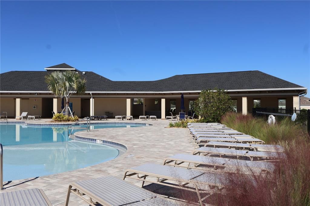 В аренду: $2,400 (4 спален, 2 ванн, 2325 Квадратных фут)