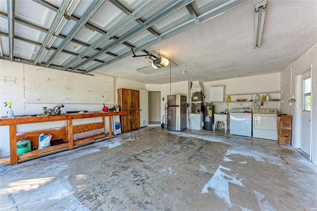 待售: $355,000 (3 贝兹, 2 浴室, 1384 平方英尺)