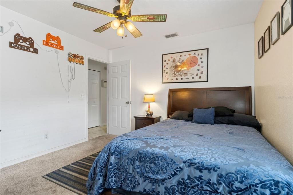 For Sale: $309,900 (4 beds, 2 baths, 2159 Square Feet)