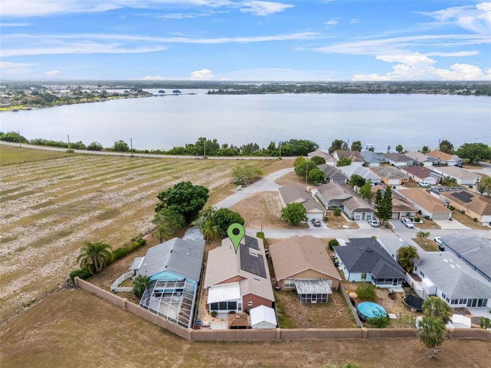 For Sale: $309,900 (4 beds, 2 baths, 2159 Square Feet)