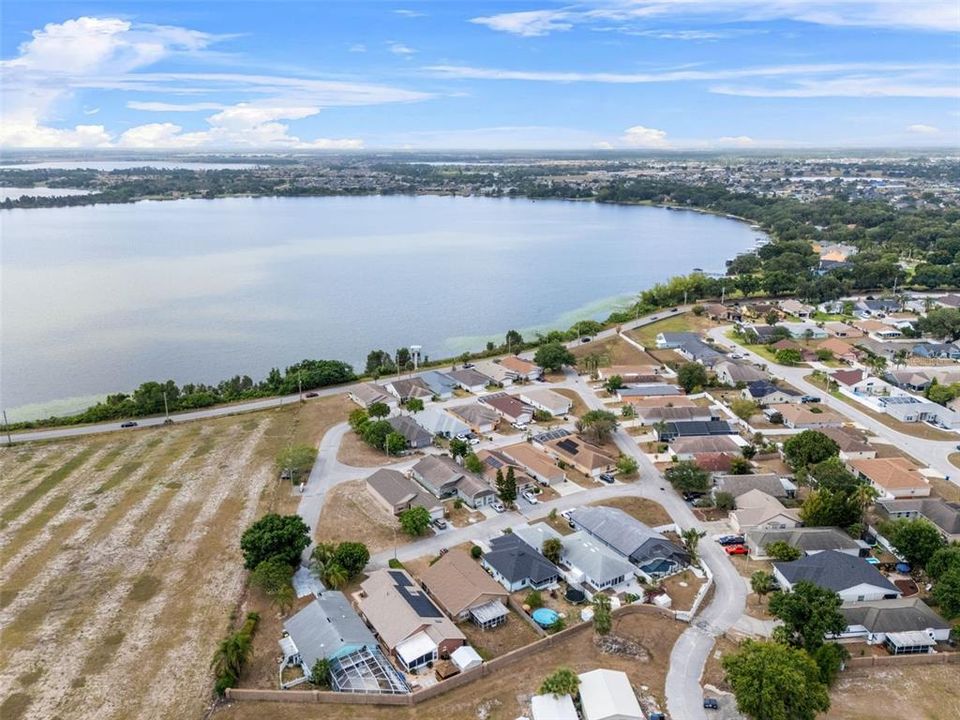 For Sale: $309,900 (4 beds, 2 baths, 2159 Square Feet)