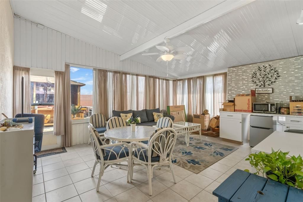 For Sale: $309,900 (4 beds, 2 baths, 2159 Square Feet)