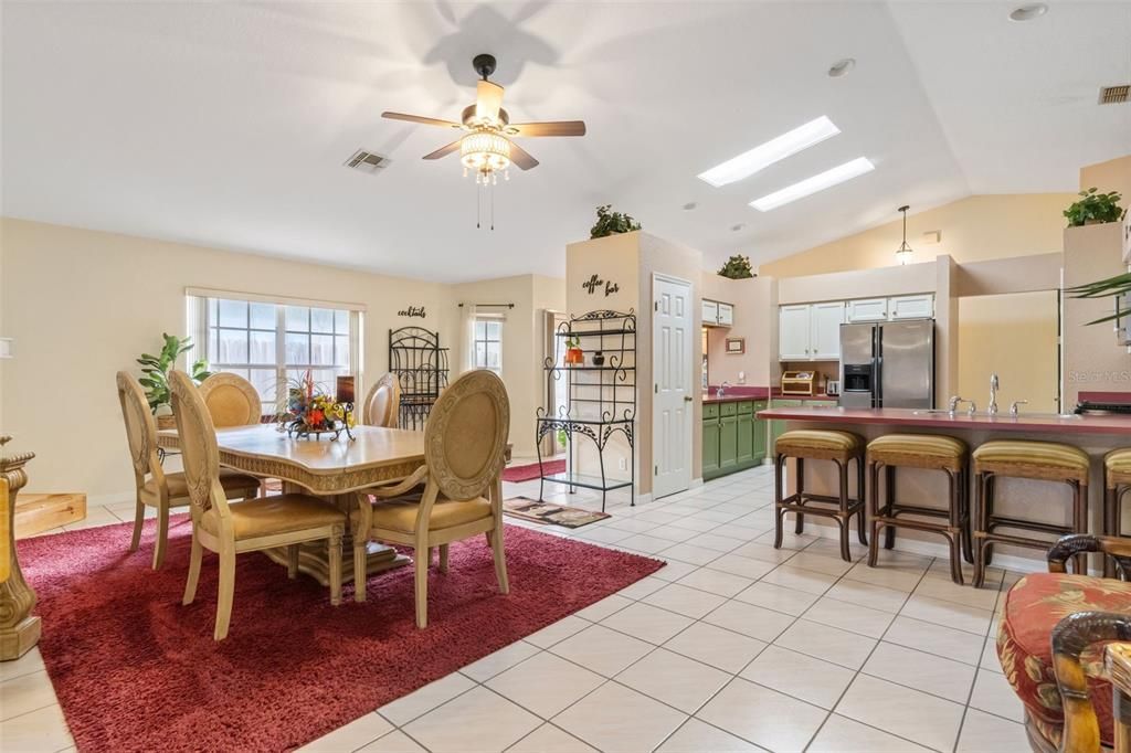 For Sale: $309,900 (4 beds, 2 baths, 2159 Square Feet)