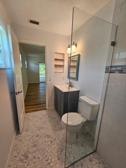 For Sale: $329,000 (3 beds, 2 baths, 1814 Square Feet)