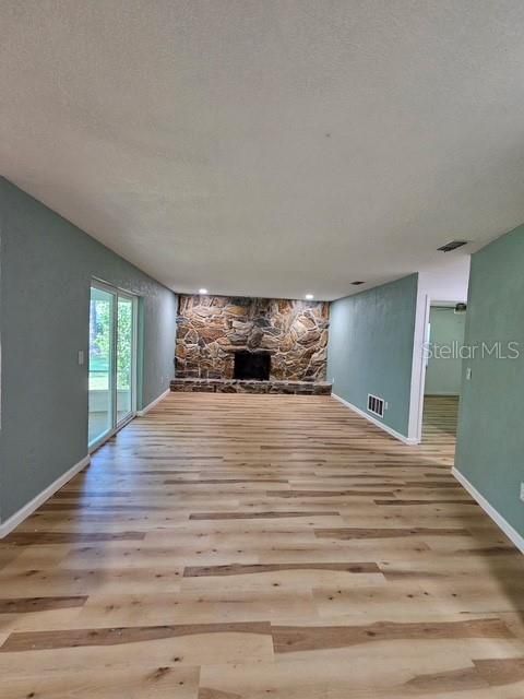 For Sale: $329,000 (3 beds, 2 baths, 1814 Square Feet)