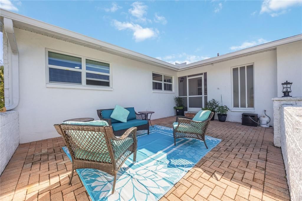 待售: $372,000 (3 贝兹, 2 浴室, 1509 平方英尺)