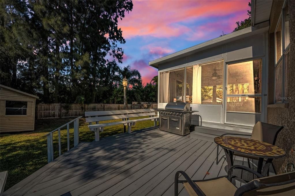 На продажу: $687,900 (3 спален, 3 ванн, 1703 Квадратных фут)