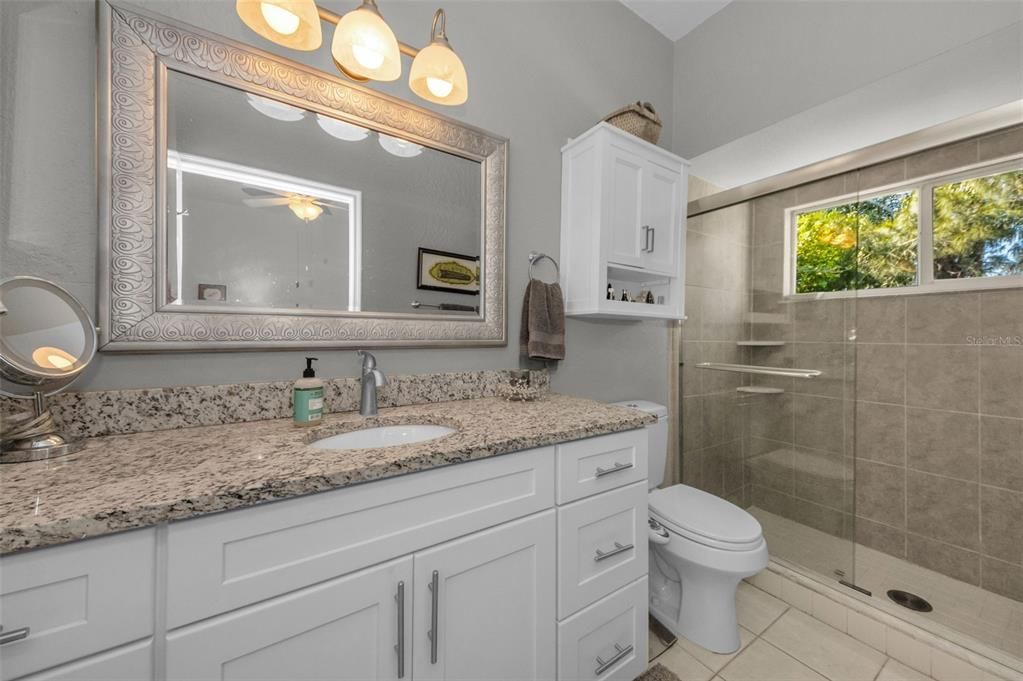 На продажу: $687,900 (3 спален, 3 ванн, 1703 Квадратных фут)