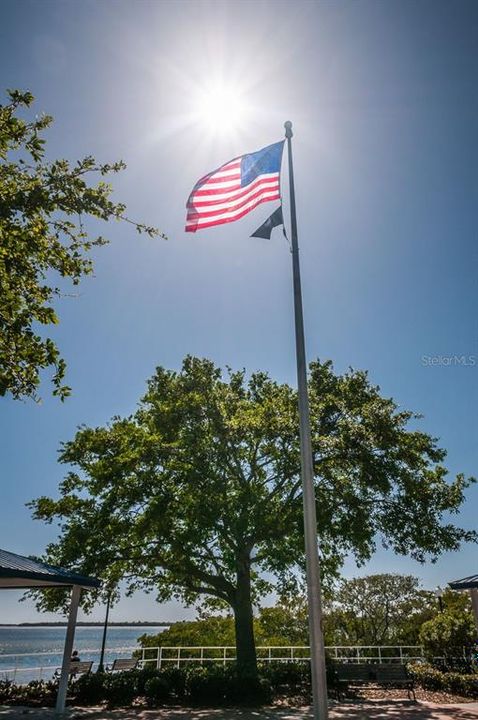 На продажу: $687,900 (3 спален, 3 ванн, 1703 Квадратных фут)